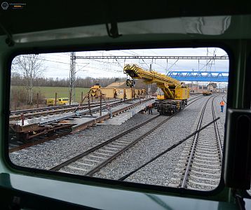 Přeprava vozů Switcher a výhybek do Dluhonic